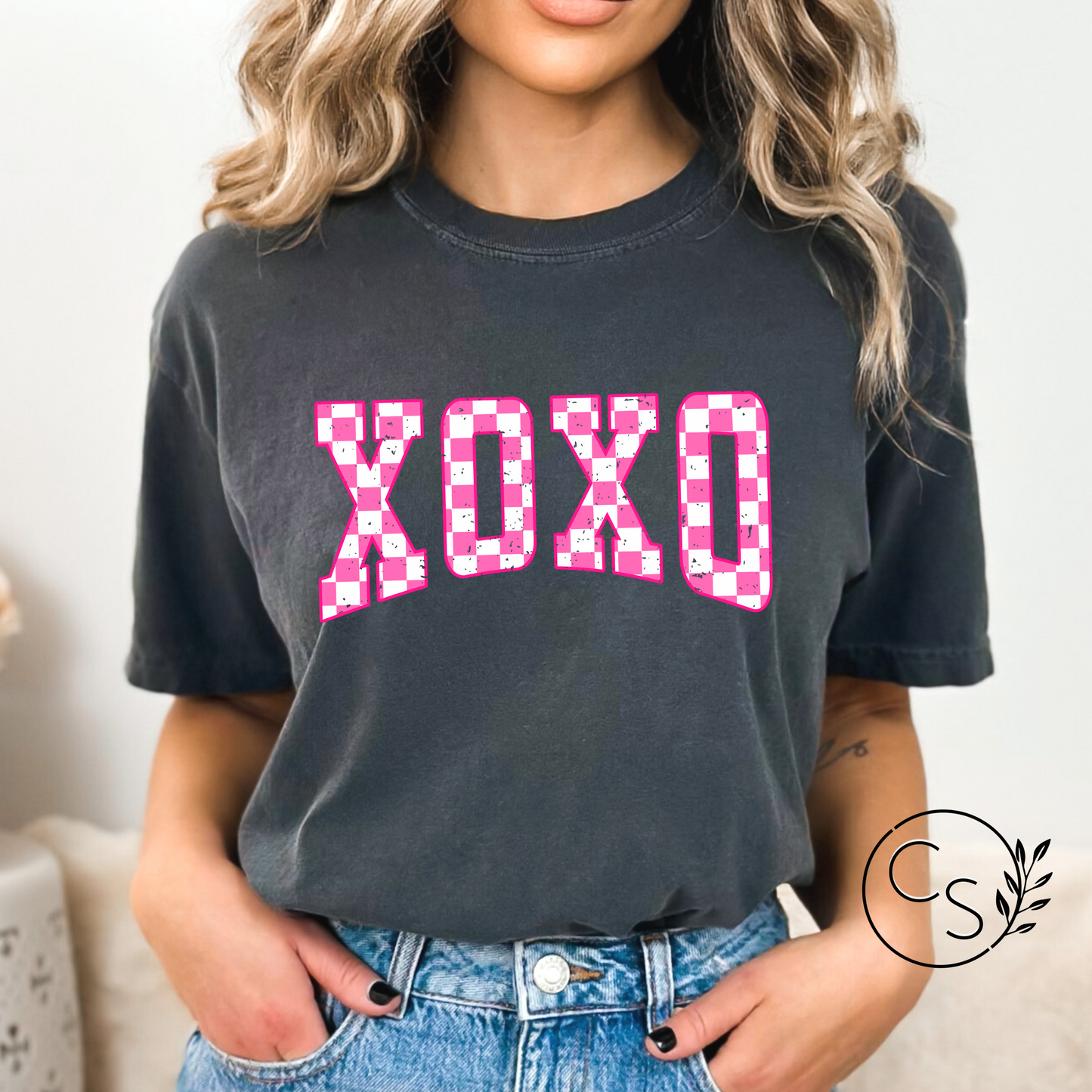 Pink XOXO Tee (3 color options)